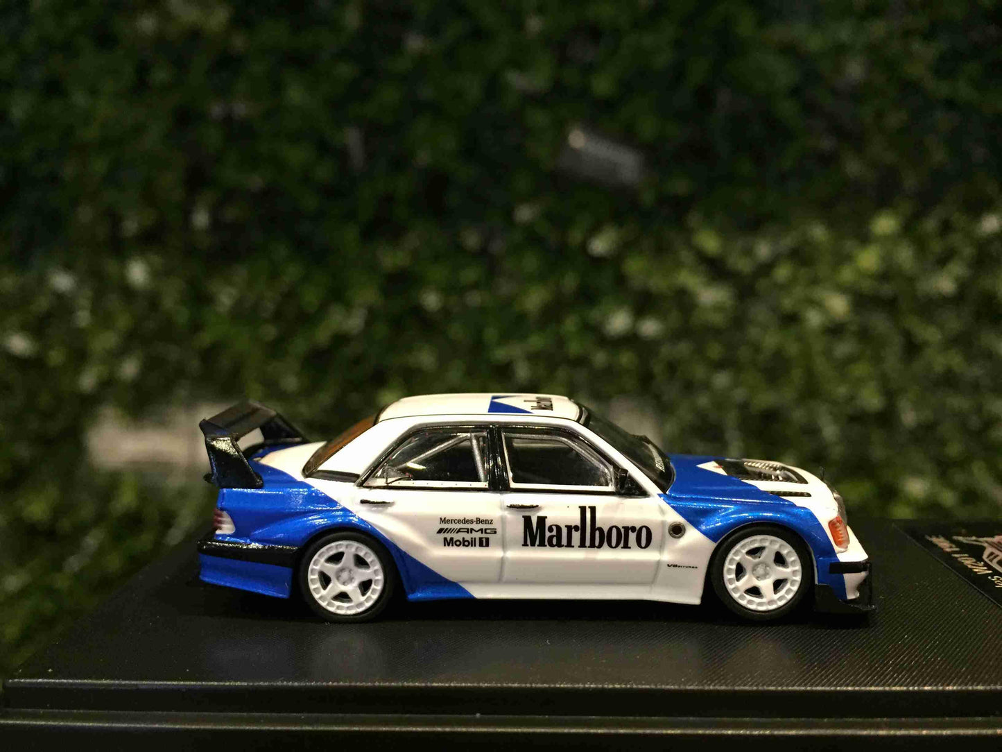 Rhino Model 1:64 Marlboro Mercedes-Benz 190E (W201) Blue/WH - Jaiman Toys