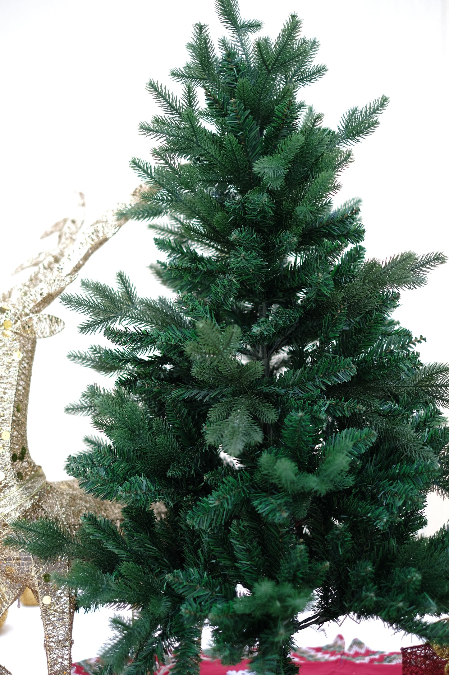 SWEN Napa Christmas Tree | Premium Lush Green Festive Tree for Home & Office Décor