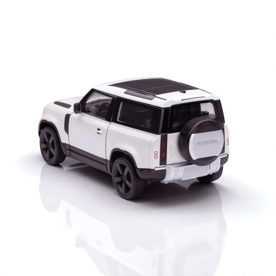 WELLY 1:26 2020 Land Rover Defender Die-Cast Car Model - White (24110) - Jaiman Toys
