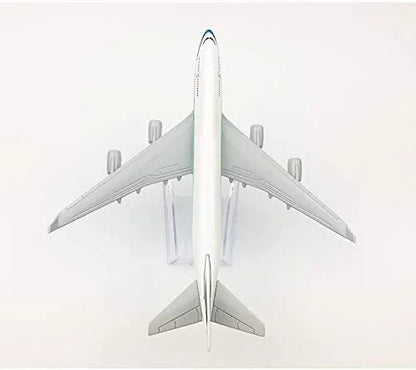 Collectible 1:400 Scale Aircraft Model Aeroplane – Catghay Pacific B747 (16 cm) - Jaiman Toys