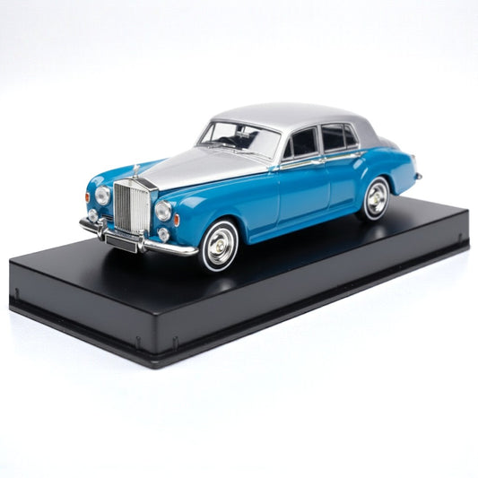 GFCC 1:64 Scale 1965 Rolls-Royce Silver Cloud III Blue and Silver Diecast Car Model