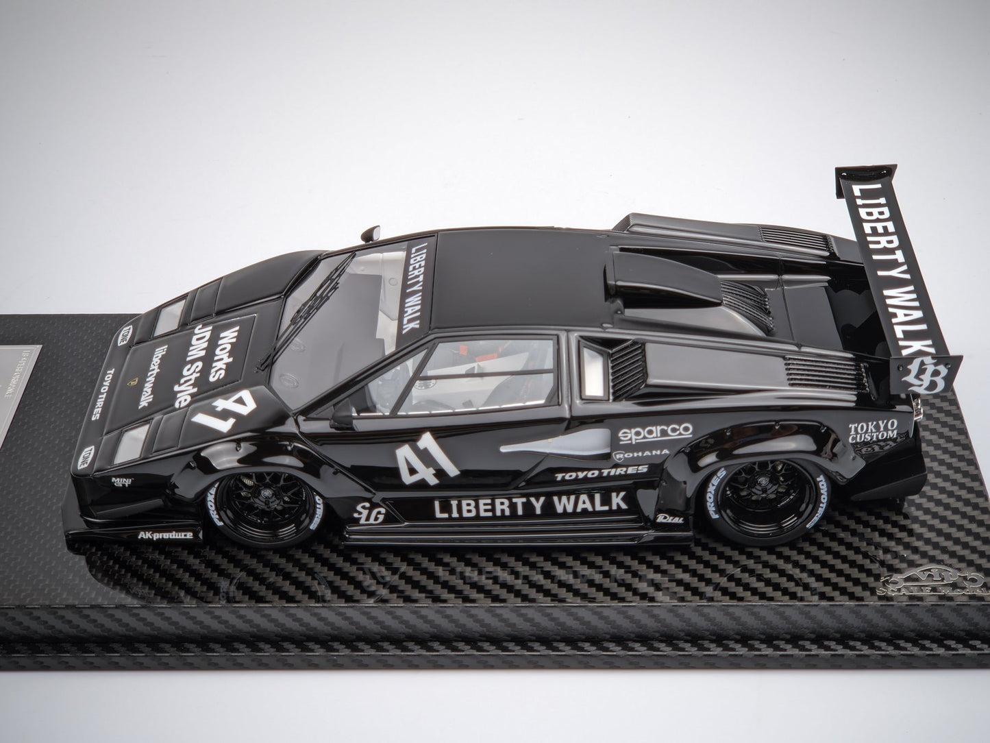 Vision64 1:64 Lamborghini Countach LBWK Liberty Walk White Diecast Scale Model Car