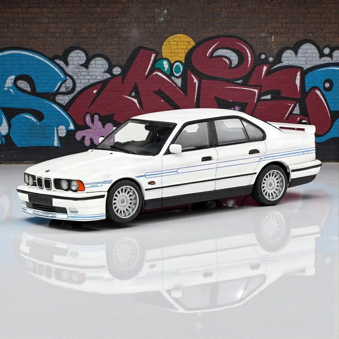 Solido 1:43 1994 BMW E34 Alpina B10 BiTurbo White with Blue Stripes  Diecast Model Car -S4310404