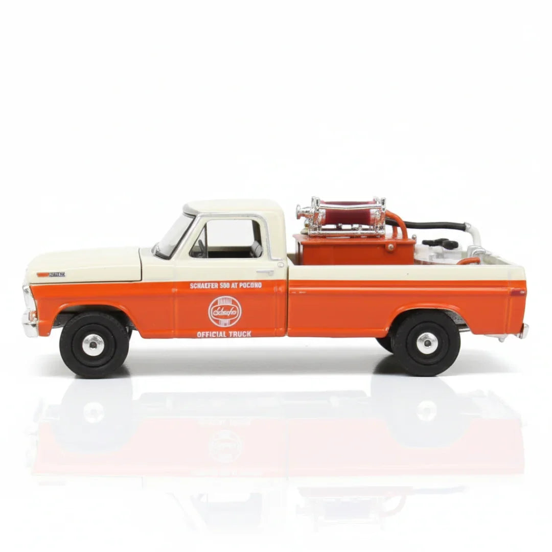 Greenlight Hobby Exclusive 1:64 – 1971 Ford F-250 “Schaefer 500 at Pocono” Official Truck | Die-Cast Collectible Model