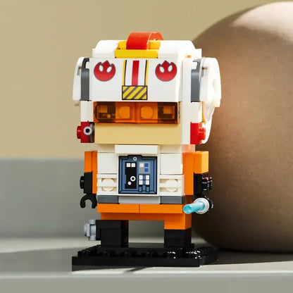 LEGO® 40795 BrickHeadz™ Star Wars™ Luke Skywalker (Rebel Pilot) – Collectible Building Figure (138 Pieces)