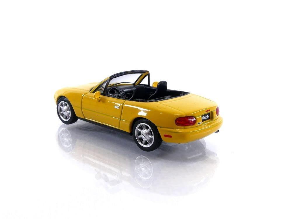 Mini GT 1:64 Duo Set Blister Pack – Acura ARX-06 GTP Daytona 24H #10 + Mazda Miata MX-5 NA Yellow Diecast Cars