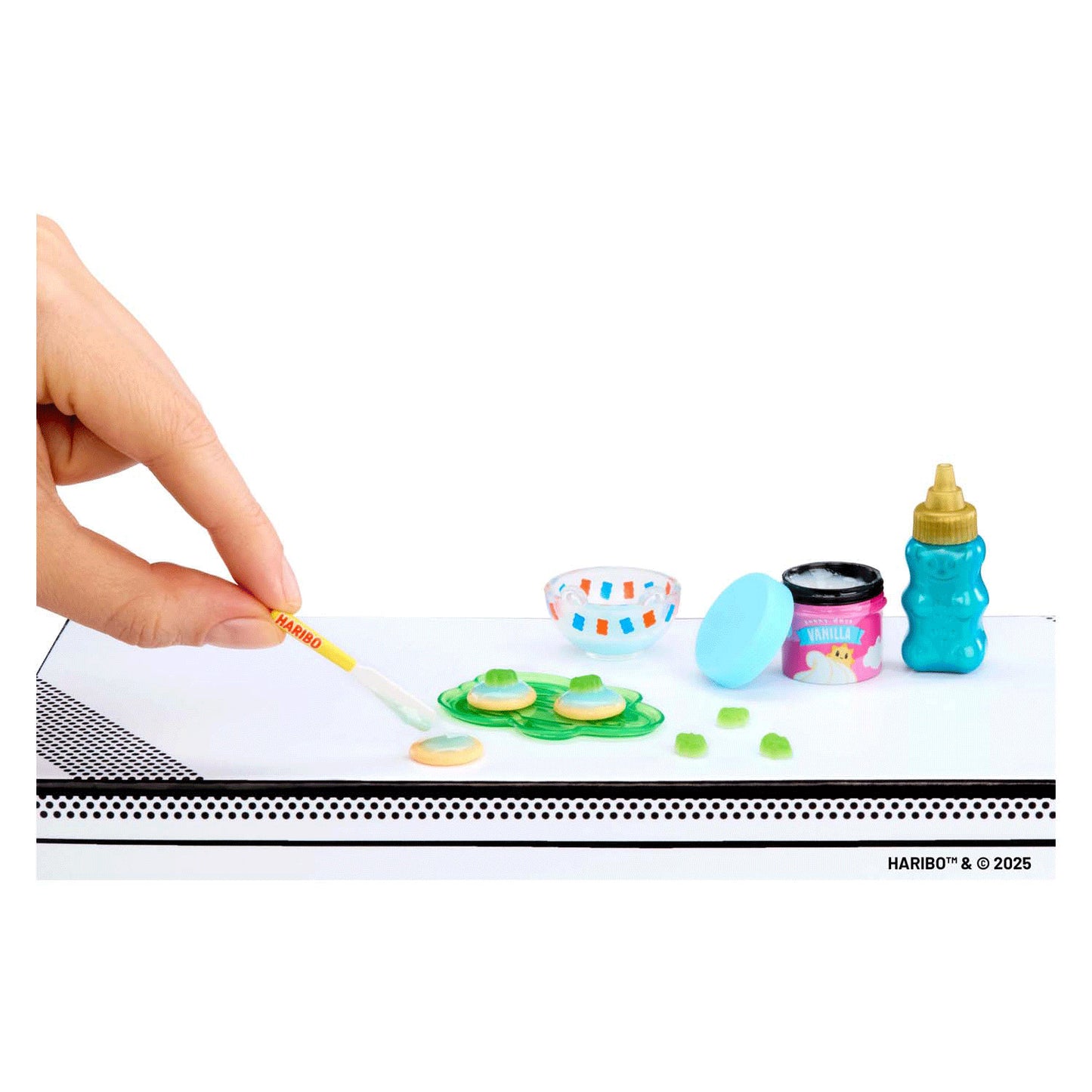 MGA’s Miniverse Make It Mini HARIBO 30+ Pieces Multi-Pack DIY Miniature Food Craft & Collectible Set with Happy Cherries, Twin Snakes, Goldbears & Frogs | Make, Mix, Create & Display Realistic Mini HARIBO Candy Treats, Mini Food Accessories & Collectibles