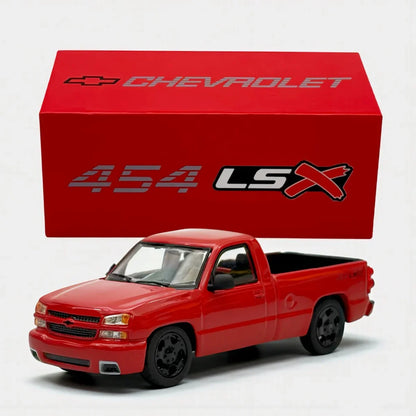 PARA64 1:64 (2006) Chevrolet Silverado Single Cab Victory Red - Diecast Car Model