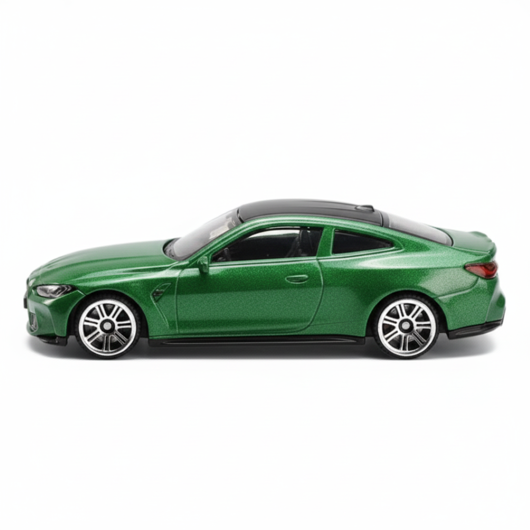 CCA 1:64 BMW M4 | Magnetic Series  Diecast Scale Model Car