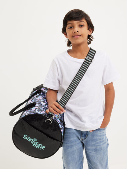Smiggle Kids Travel Duffel Bag | Weekender Sports Bag with Adjustable Shoulder Strap, Large Capacity&  Cute Designs (44cm) (1 Assorted Bag)