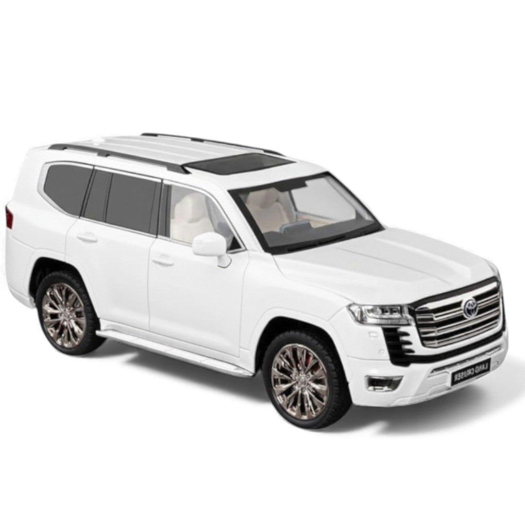 GCD 1:64 Toyota Land Cruiser LC300 – White (RHD) | Premium Diecast SUV Model