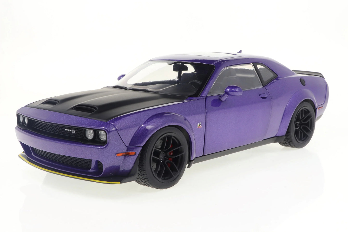 Solido S1805714 1:18 Scale Dodge Challenger SRT Hellcat Widebody - Jaiman Toys