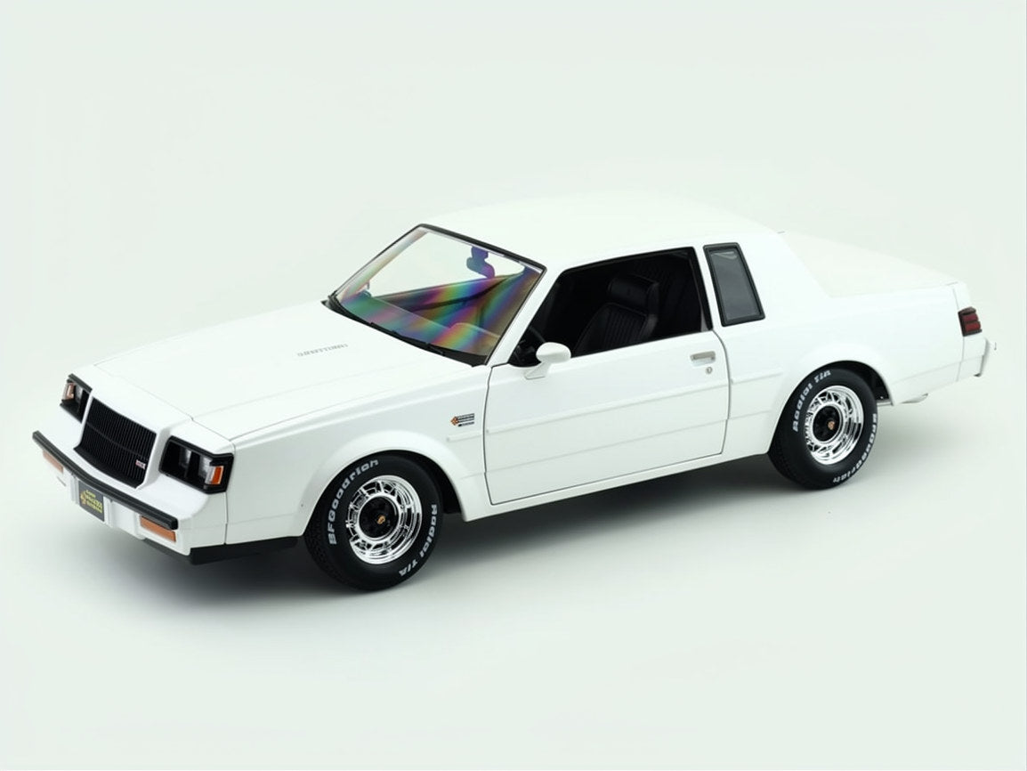 Maisto 1:18 Scale 1987 Buick Grand National White Special Collection Diecast Model Car