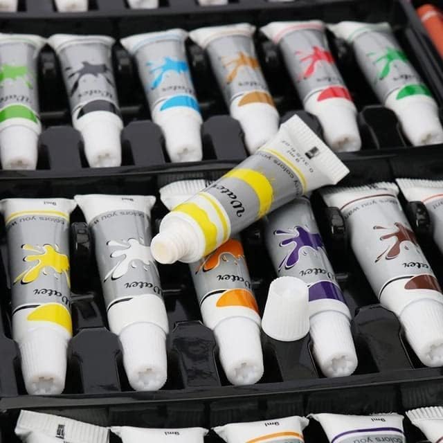 KPOP Demon Hunters Kids Art Kit 145+ Pieces | Aluminum Colouring Set with Crayons, Markers & Paints