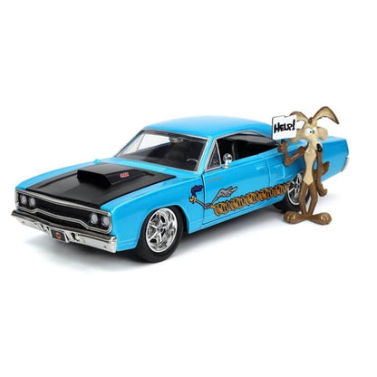 Jada Toys Looney Tunes Wile E. Coyote & 1970 Plymouth Road Runner 1:24 Scale Diecast Car with Collectible Figure – Blue