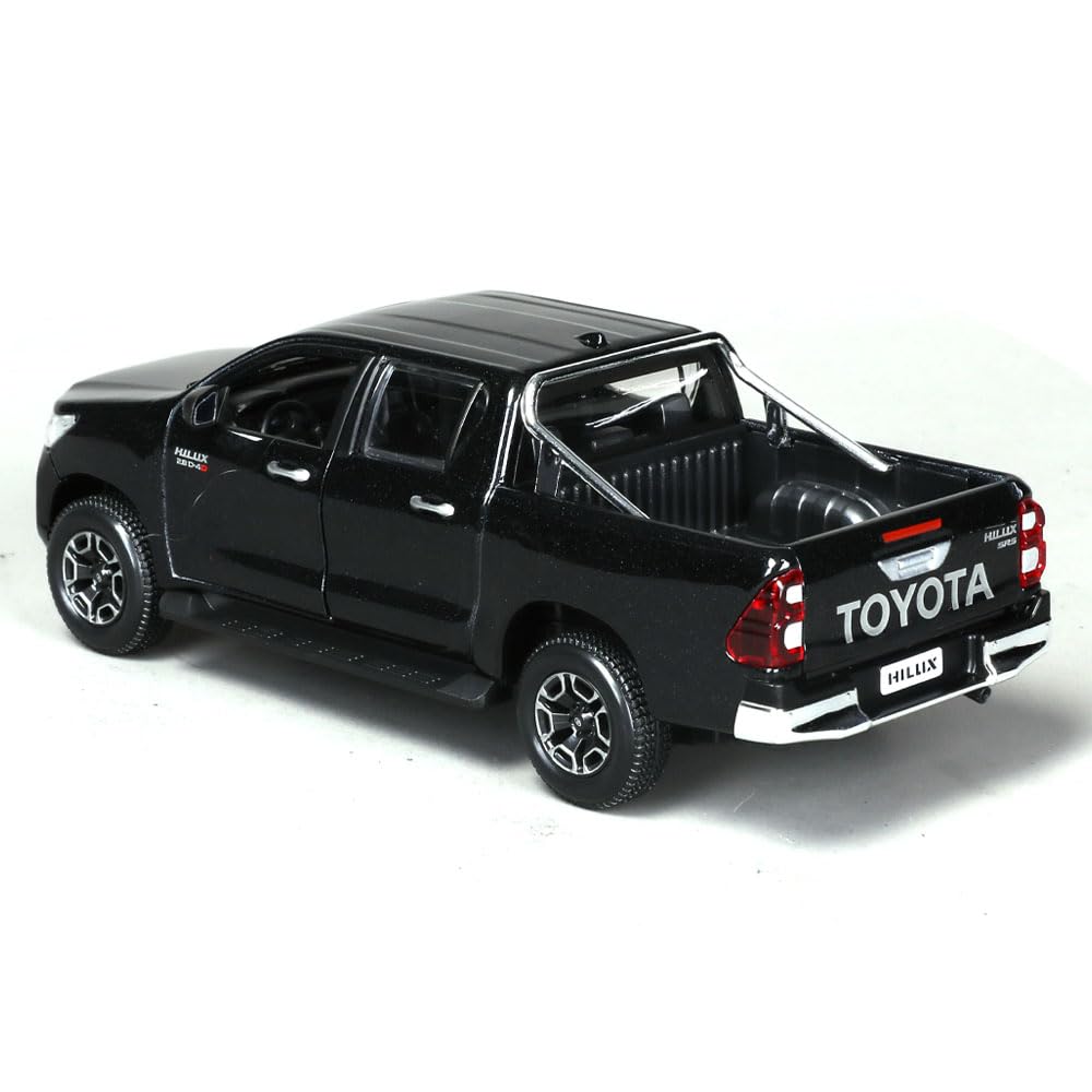 Maisto Toyota Hilux 1:27 Die-Cast Model Pickup Truck | Collector's Collection | Black