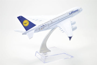 Breatoi Die-Cast Aeroplane Scale Model – Lufthansa A380 Aircraft (16 cm)