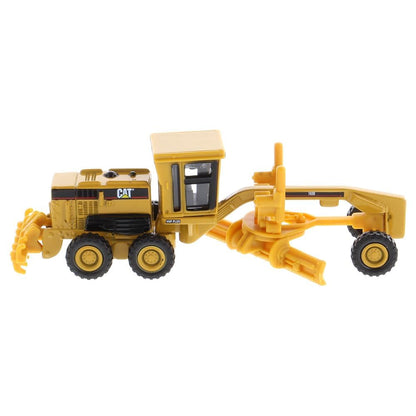 Diecast Masters 1:87 HO Scale Cat 163H Motor Grader 84403 Officially Licensed Diecast Construction Vehicle Model from the Real Replicas Series for Collectors