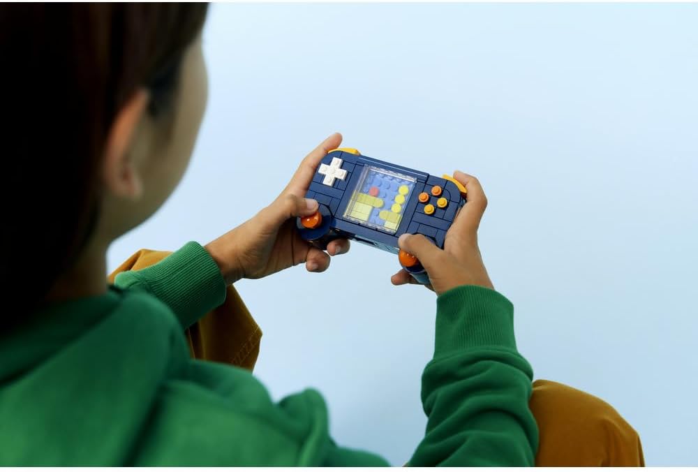 LEGO - 31380 Creator 3in1 Retro Gaming Console - Transforms into an Arcade Machine or Computer w/Keyboard & Mouse - Gamer Gift Idea for 8+ Year Old Boys & Girls