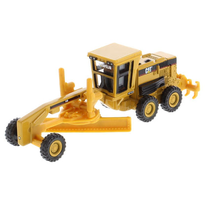 Diecast Masters 1:87 HO Scale Cat 163H Motor Grader 84403 Officially Licensed Diecast Construction Vehicle Model from the Real Replicas Series for Collectors