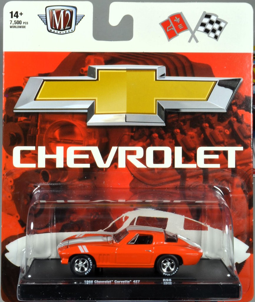 M2 Machines 1:64 1966 Chevrolet Corvette 427 R98 Die-Cast Scale Model Car | Collectible Classic American Sports Car