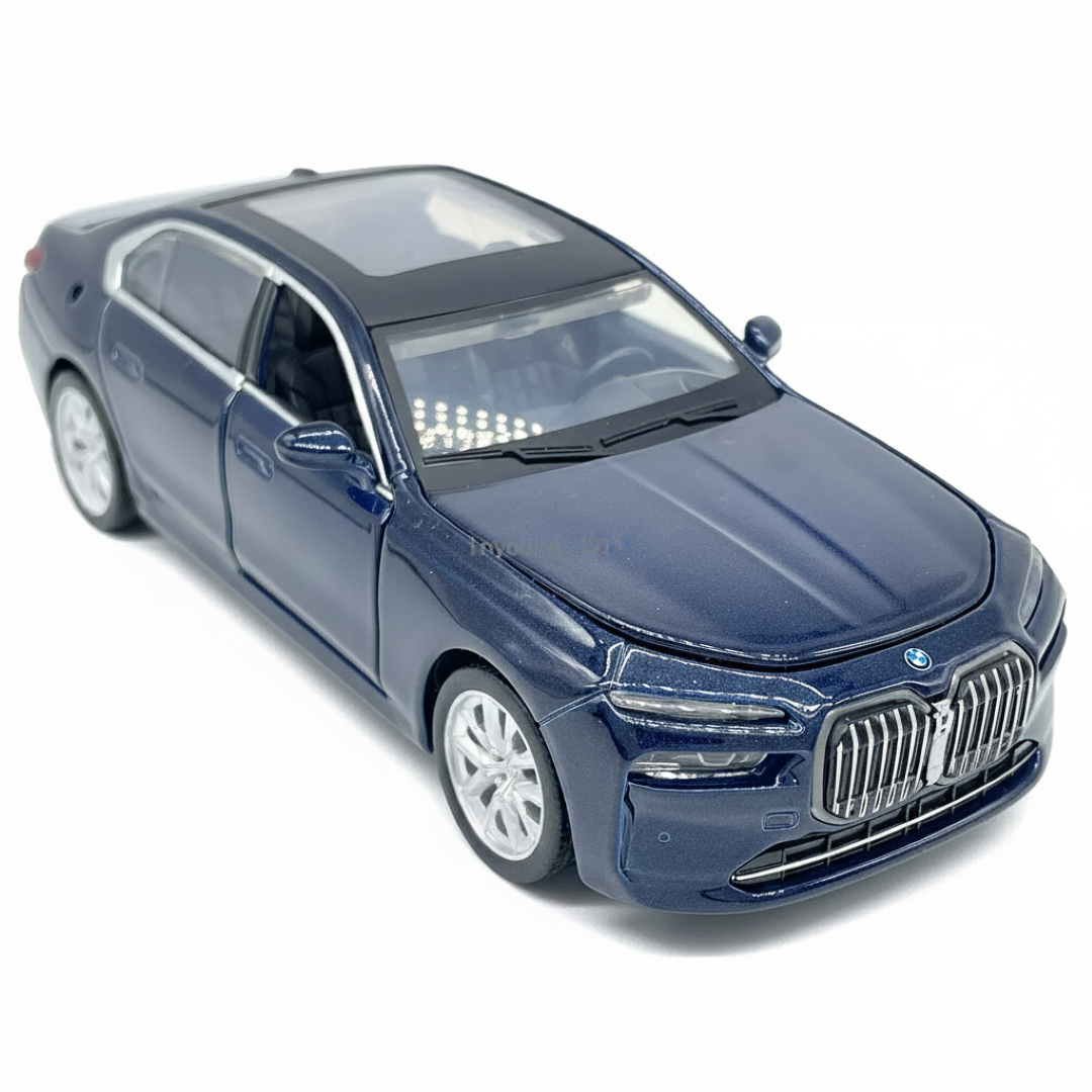 MSZ 1:47 BMW i7 Die-Cast Model Car – Blue | Pull Back, Openable Doors (67733)