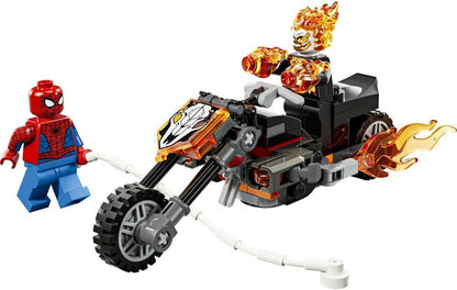LEGO | Marvel 76335 Spider-Man vs. Ghost Rider Motorcycle - Superhero Toy w/a Motorbike Model, 2 Minifigures, Web String & Fire Elements - Gift for 6+ Year Old Boys
