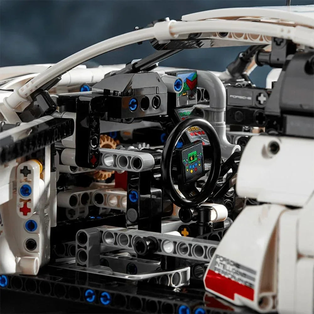 LEGO Technic Porsche 911 RSR 42096-Construction Kit (1580 Pcs) from LEGO ,Multicolor