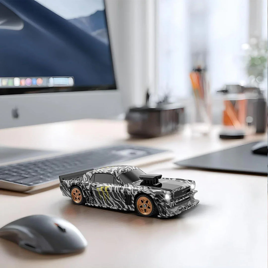 Chassis Model 1:43 RC Drift Race Car 4WD Ready to Go Mini Car Toy With Gyro