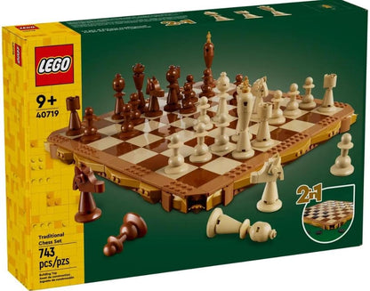 Lego 40719 Creator Traditional Chess Set, 743 Pieces