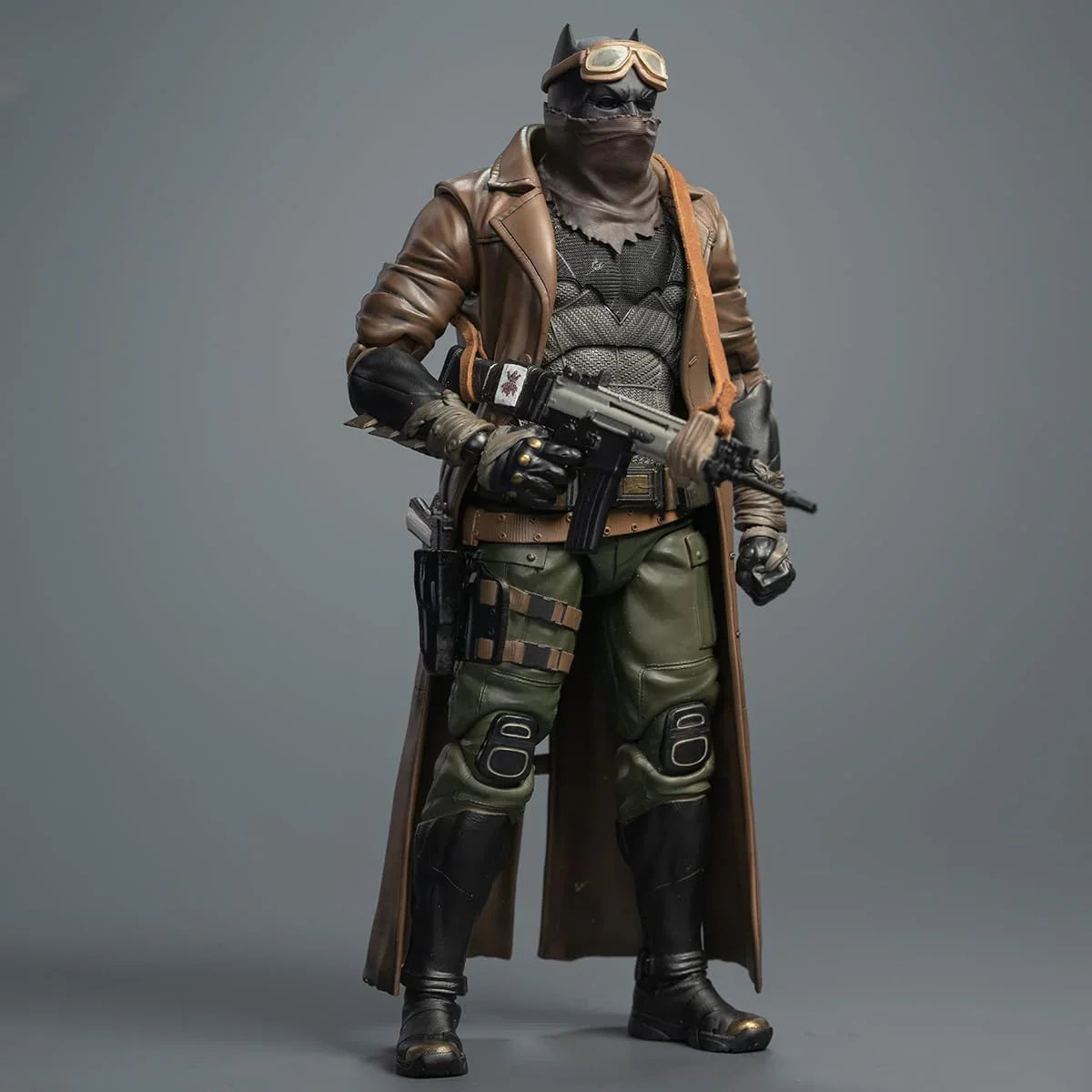 FondJoy Knightmare Desert Batman – Ultimate Action Figure | 1/9 Scale DC Collectible Model - Jaiman Toys