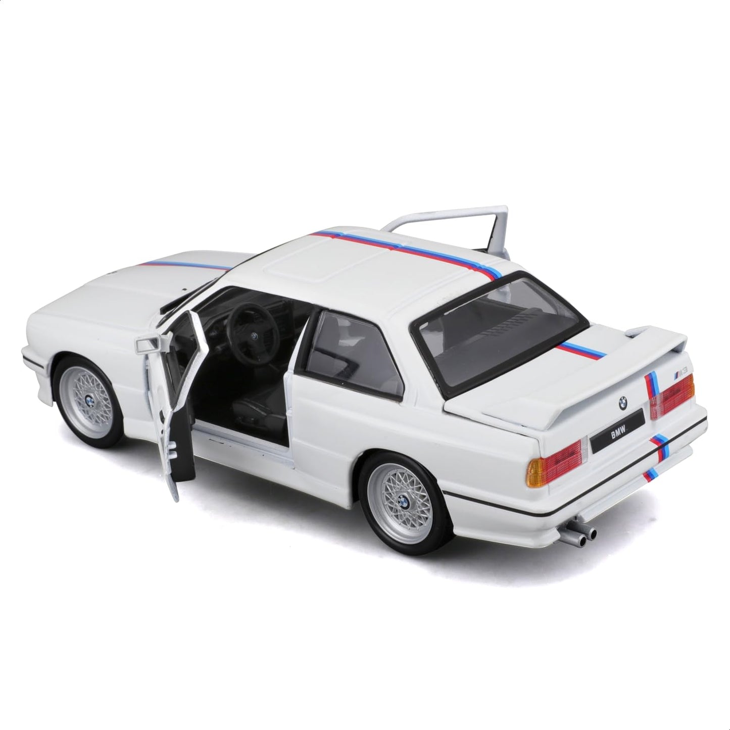 Bburago 1:24 1988 BMW 3 Series M3 (E30) Die-Cast Car – Classic Collector Model