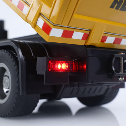 Huina Toys 1538 1:14 Scale Professional R/C Timber Grapple Dump Truck | 26-Function 2.4GHz Remote Control Logging Truck with Alloy Crane, Grapple, Hook & Dump Bed