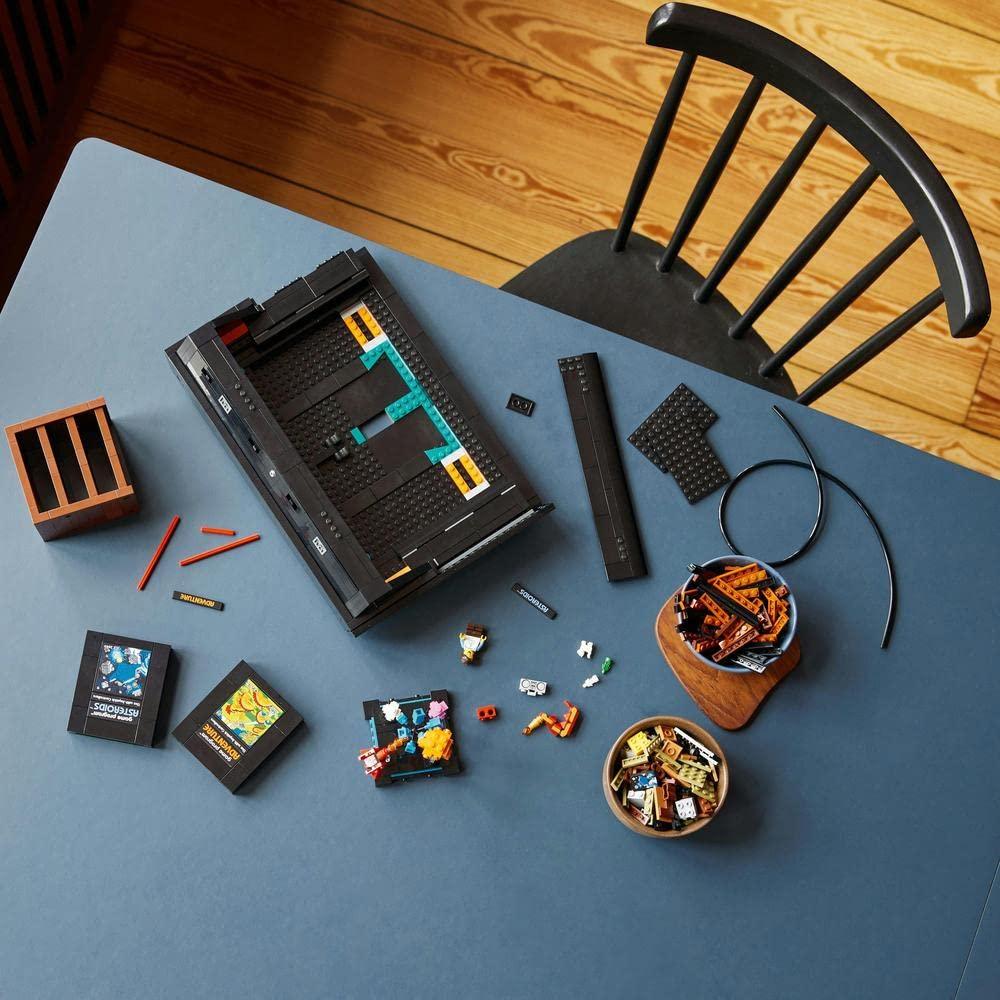 LEGO Icons 10306  Atari Building Set Retro Video Game Console (2532 Pieces)