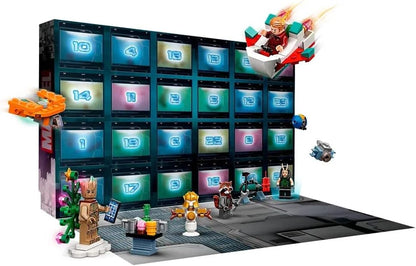 LEGO Marvel Guardians of the Galaxy Advent Calendar 76231 | Christmas Countdown Building Set with 24 Daily Surprises, 6 Minifigures Including Groot, 268 Pieces | Gift for Kids Ages 6+