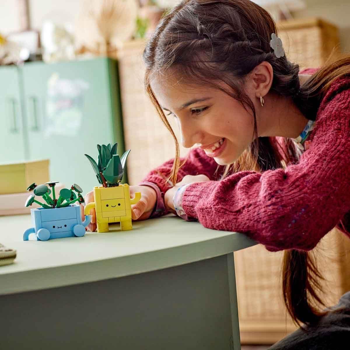 LEGO 10349 Botanicals Happy Plants Shelf Decor Building Blocks Toys for 9+ Gift for Boys and Girls