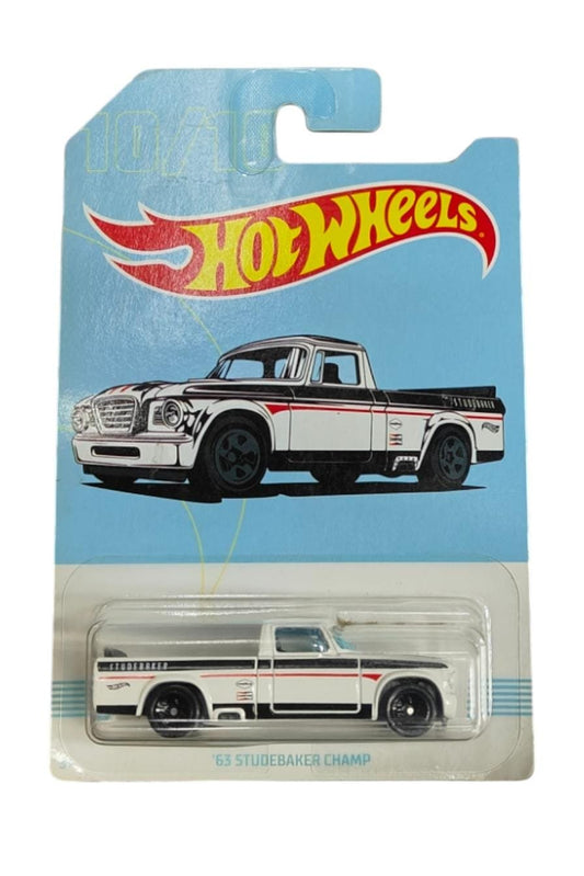 Hot Wheels Metal 1:64 Scale die cast, White/Black '63 Studebaker Champ 10/10