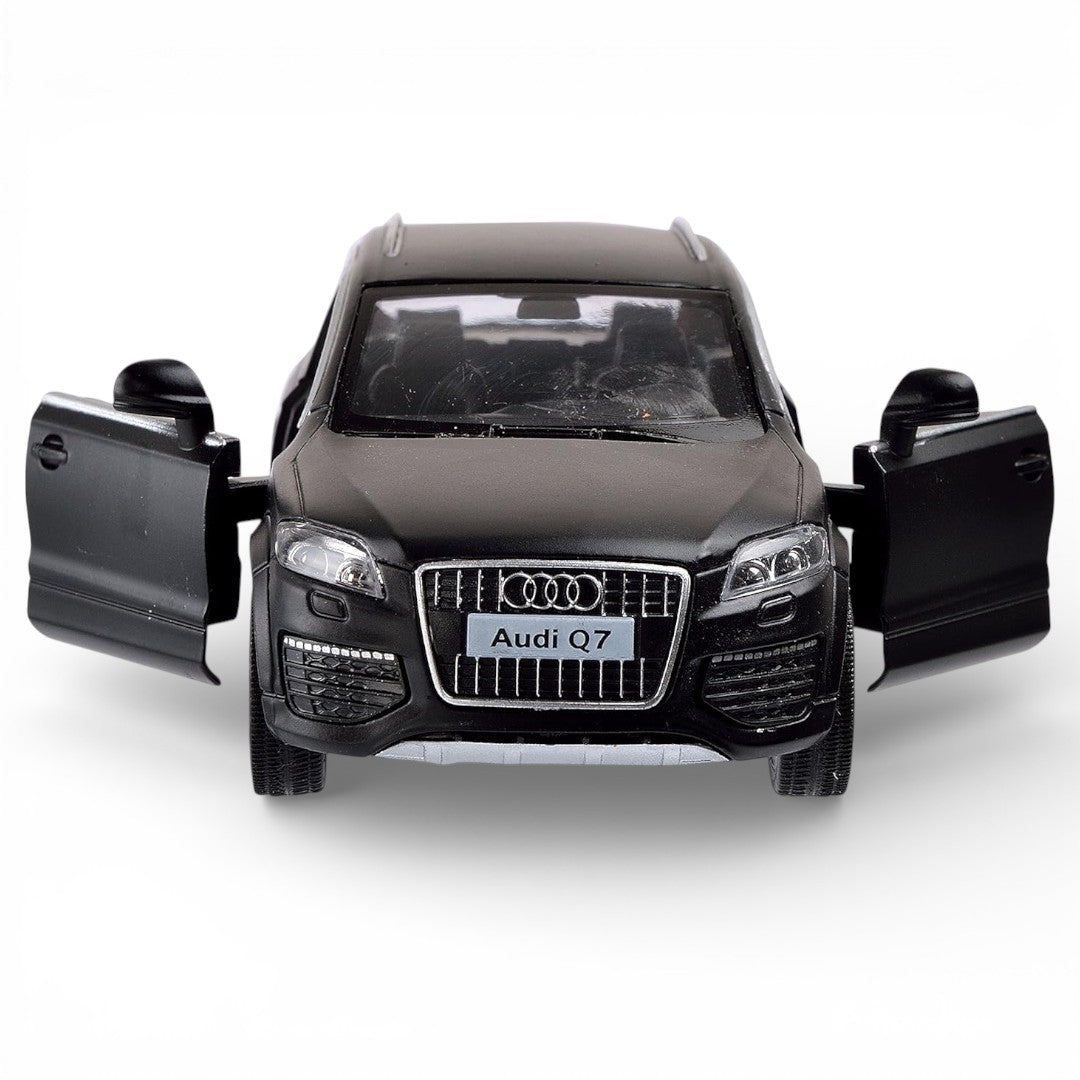 RMZ City 1:36 Audi Q7 V12 Diecast Car Model – Matt Black | Openable Doors, Sound & Light