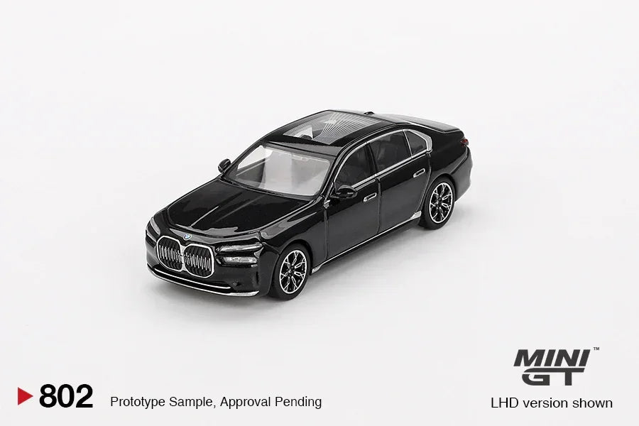 Mini GT 1:64 BMW i7 xDrive60 Black Sapphire | Luxury Electric Sedan Diecast (Blister Pack)