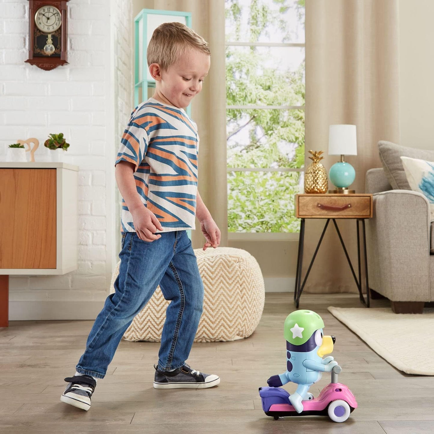 VTech Bluey Scooter Time Bluey Interactive Toy | Motion, Lights, Music & Follow-Me Learning Toy | Ages 3–6 Years