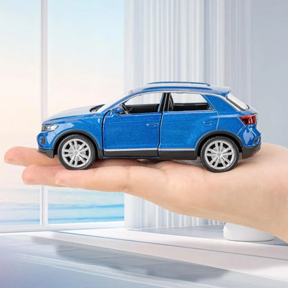 RMZ City Volkswagen T-Roc SUV 1:36 Die-Cast Car | Pull Back & Go | Openable Doors | Blue / Gold