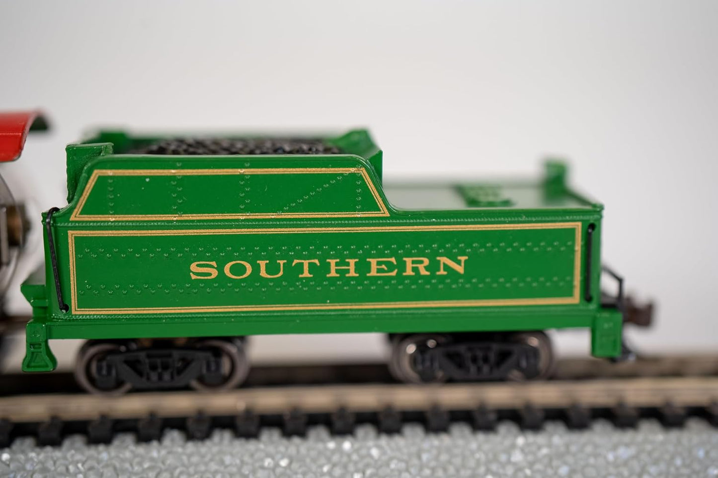 Bachmann Prairie 2-6-2 Steam Locomotive with Tender Southern N Scale
