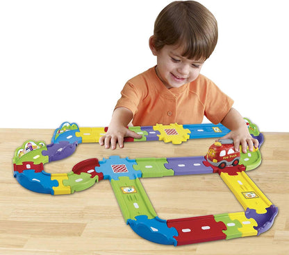 VTech Go! Go! Smart Wheels Deluxe Track Playset | Expandable Interactive Track Set with SmartPoint Technology & Multiple Track Pieces for Toddlers