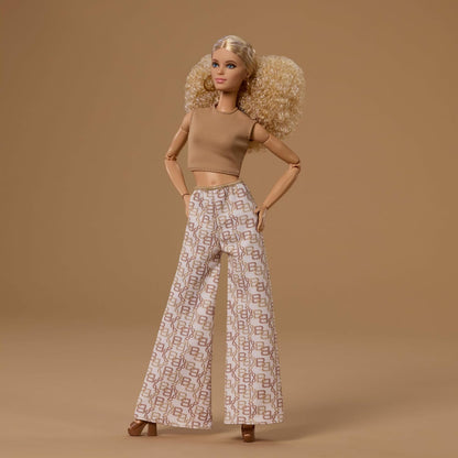 Barbie Signature Barbie Basics Model 07 Fashion Doll | (11.5 inches) Fully Articulated Collector Doll with Blonde Curly Hair & Premium Fashion Outfit