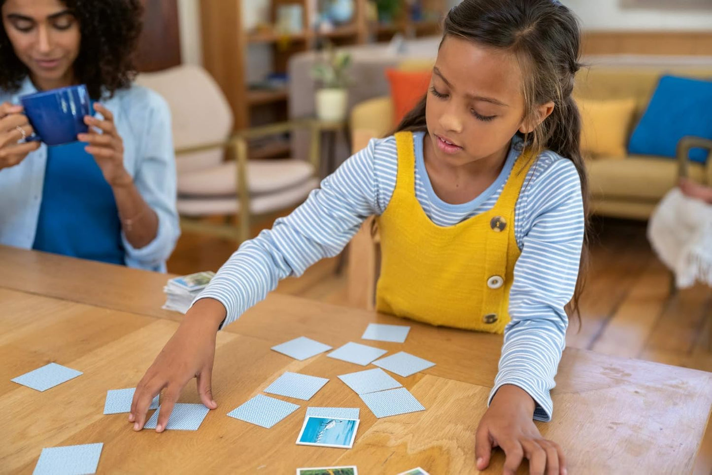 Funskool Baby Shark Mini Memory Game | Matching Picture Snap Pairs Card Game | Educational Memory & Concentration Game for Kids Age 3+ Years | Family Travel Board Game
