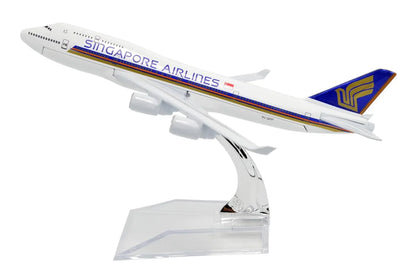 Collectible 1:400 Scale Aircraft Model Airplane – Singapore Airlines B747 (16 cm) - Jaiman Toys