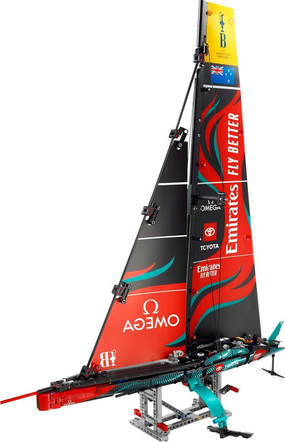 LEGO Technic Emirates Team New Zealand AC75 Yacht 42174 (962 Pieces)