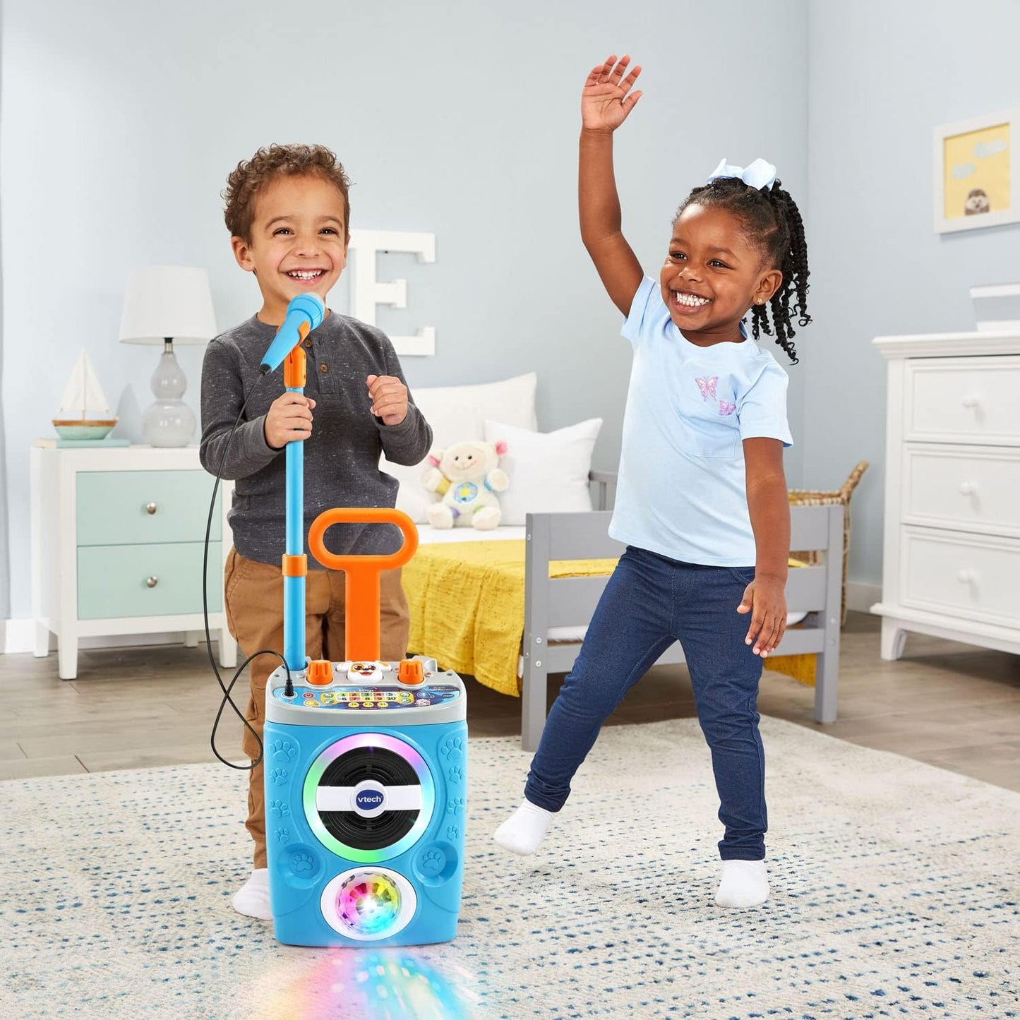 VTech Kidi SuperStar Jr. Karaoke Machine with Bluetooth® | Kids Portable Karaoke Speaker, Wired Microphone, LED Lights & Built-in Songs | Ages 3+
