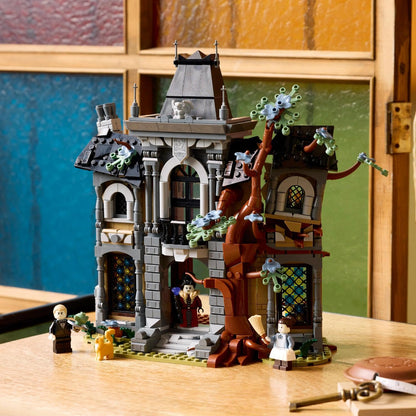 LEGO® Icons Mayor Manor 11383 – Eerie Mansion Decor | 1,420-Piece Model House Building Kit for Adults