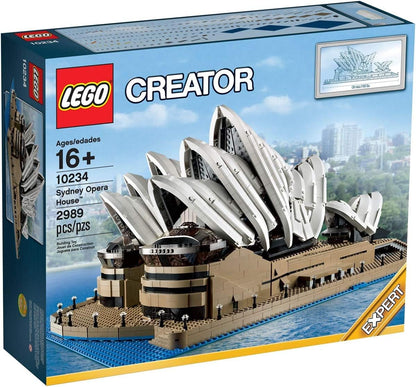 LEGO 10234 Creator Expert Sydney Opera House Building Set | 2989 Pieces | 16+